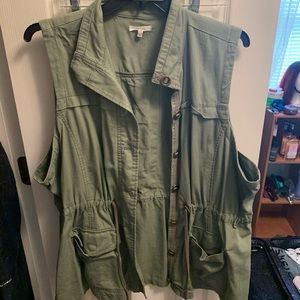 Singed waist utility vest